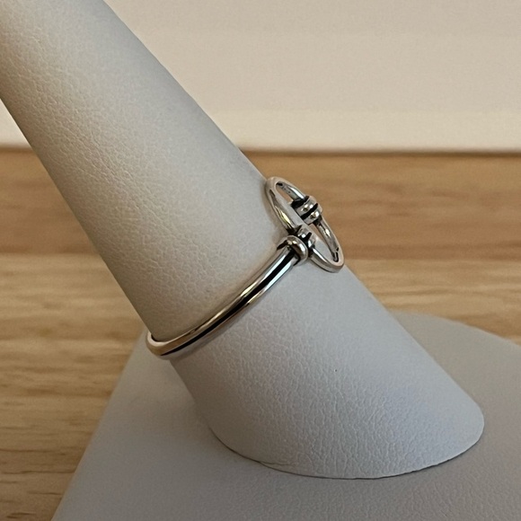 DAINTY ABSTRACT CIRCLE RING 925 STERLING SILVER VARIOUS SIZES - Picture 3 of 5